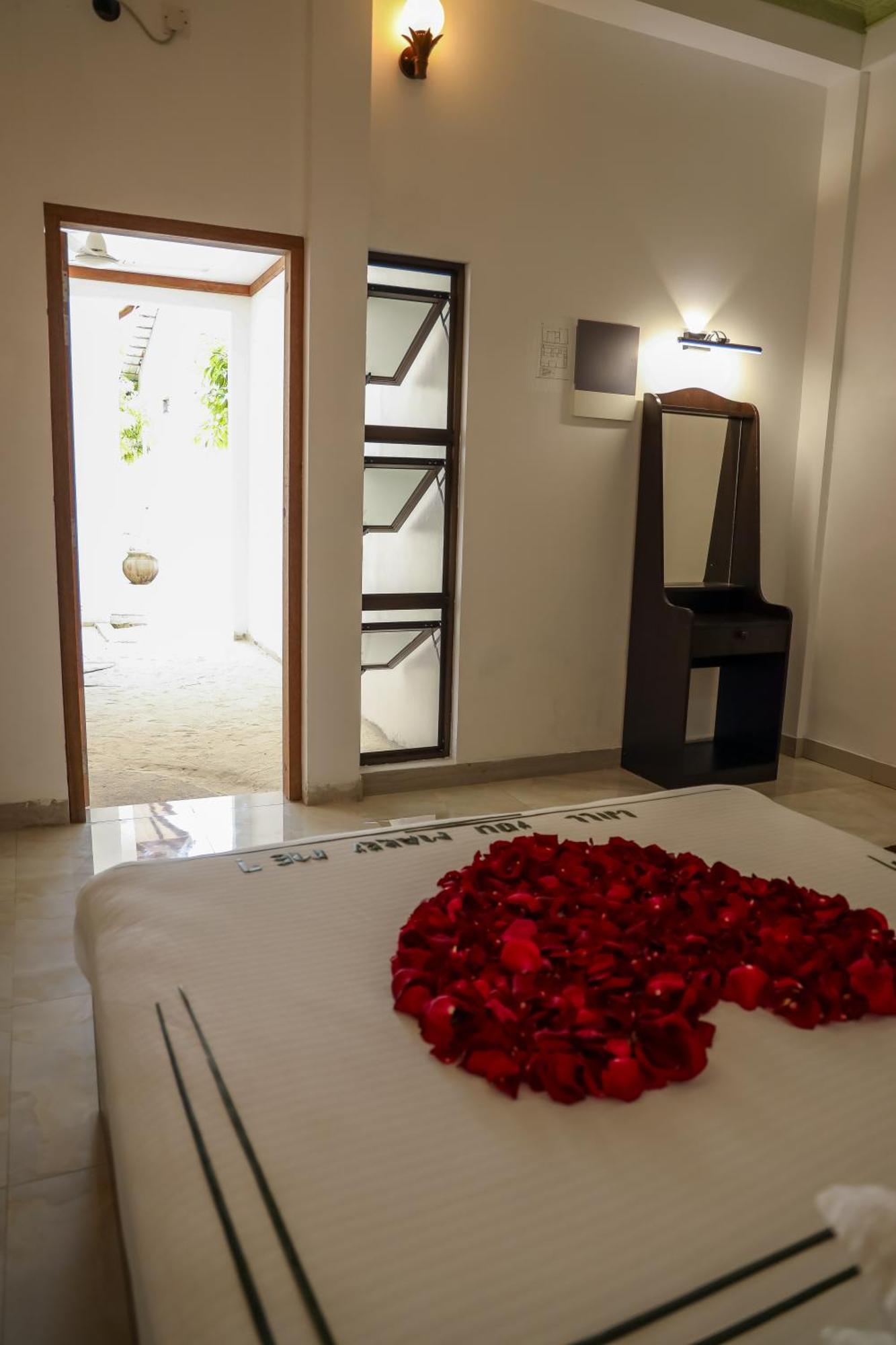 Shifa Lodge Maldives Feridhoo 외부 사진